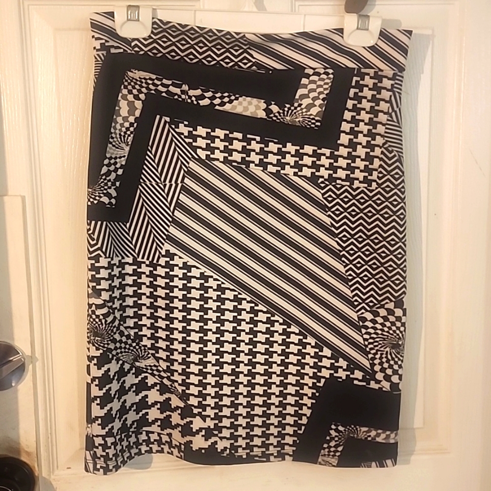 Pencil skirt size L